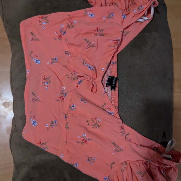 Floral Puff Sleeve Top - Coral - Picture 6 of 6